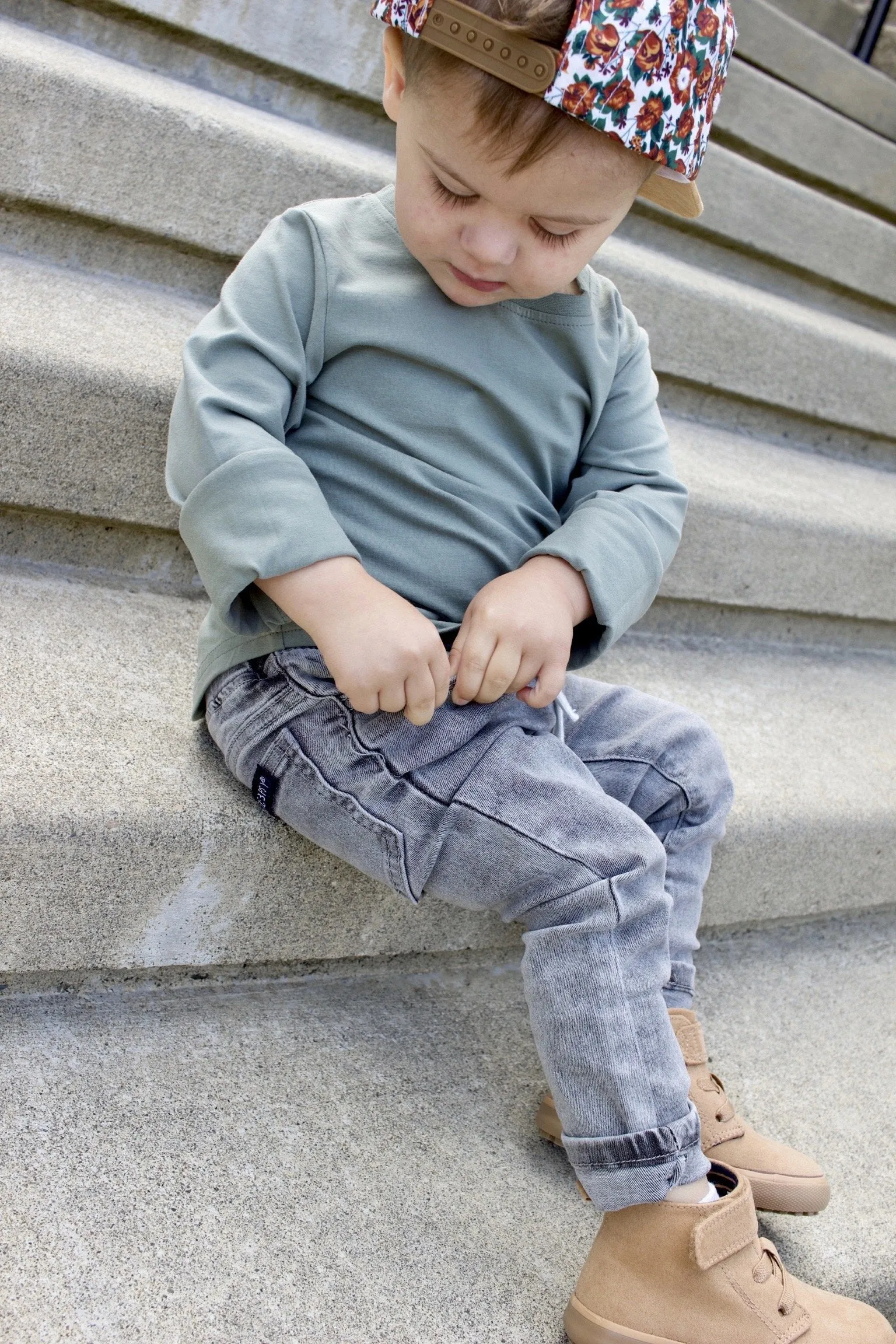 Grey wash denim jeans
