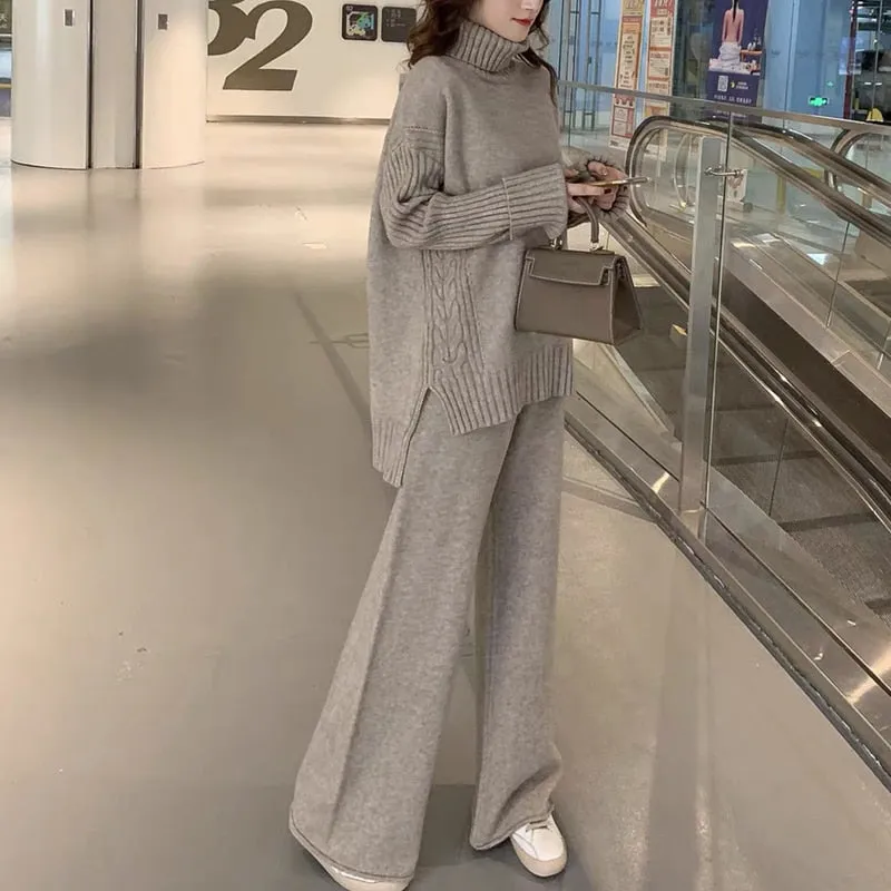 Knitted two piece set