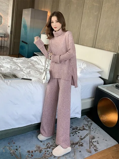 Knitted two piece set