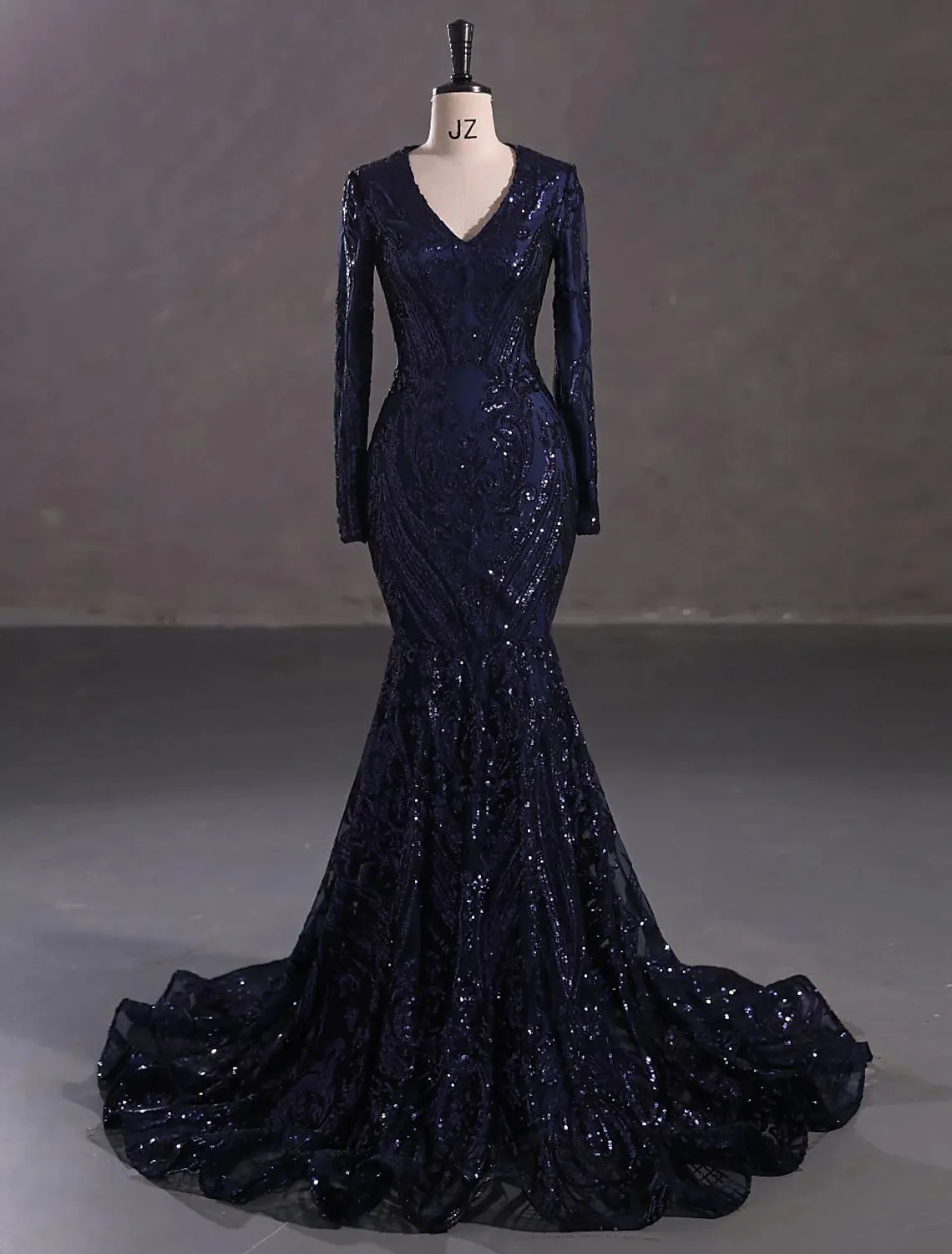 Mermaid / Trumpet Evening Gown Sparkle & Shine Dress Formal Court Train Long Sleeve V Neck African American Lace with Sequin