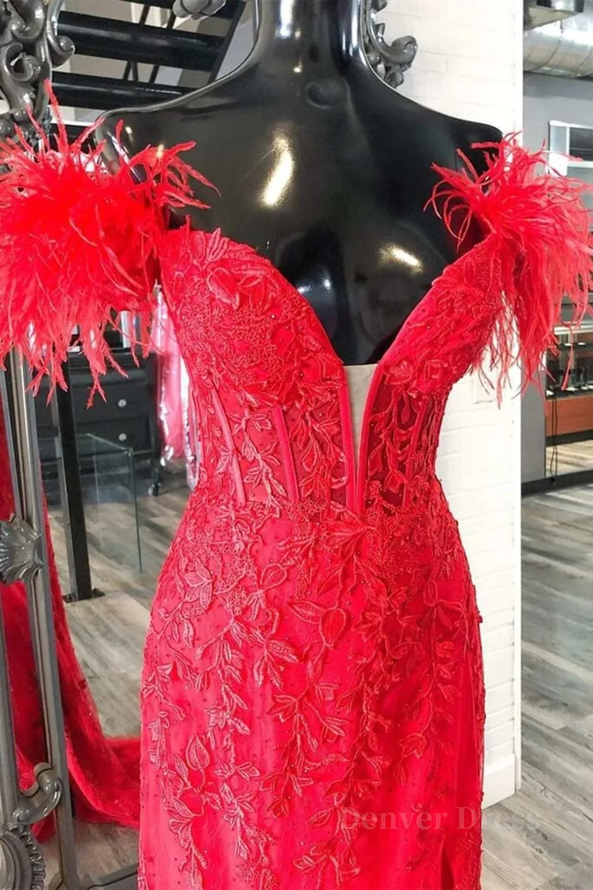 V Neck Mermaid Off Shoulder Red Lace Long Prom Dress Mermaid Red Formal Dress Red Lace Evening Dress